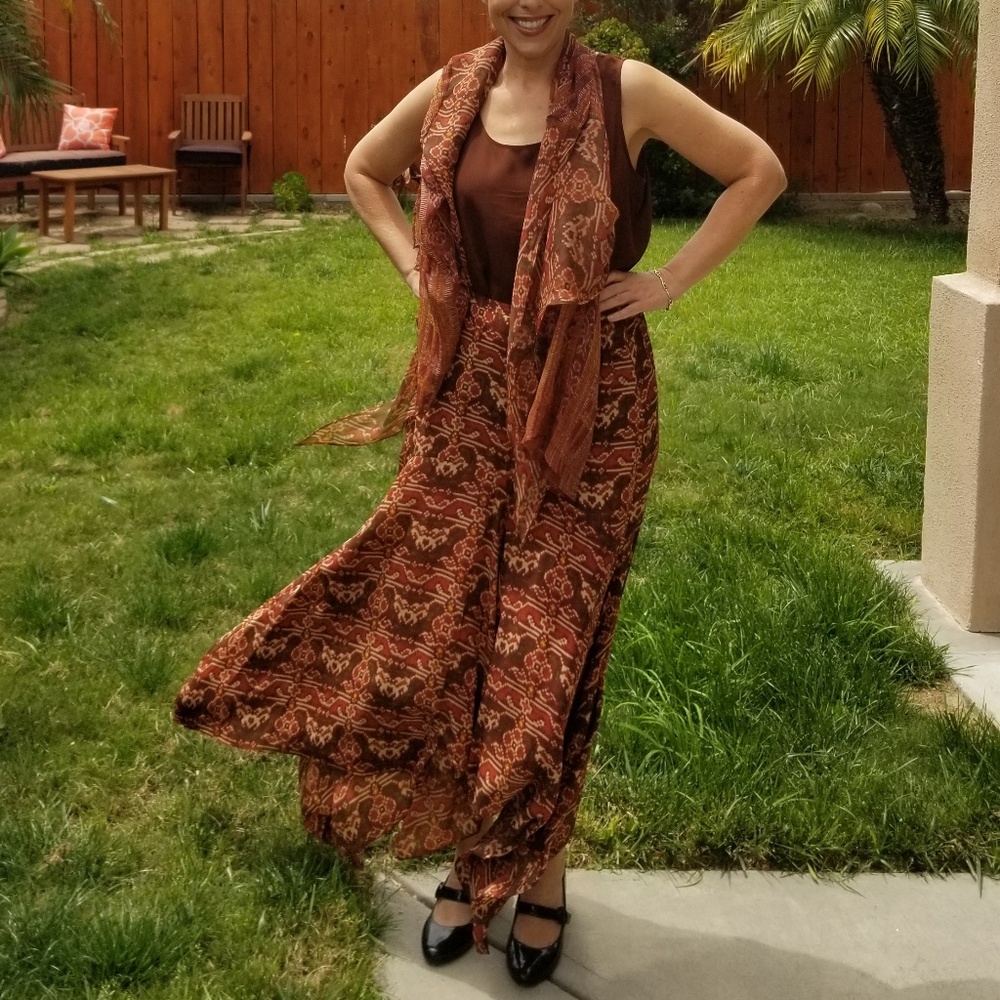 3 Piece Harari 100% Silk Tribal Print Skirt, Tank